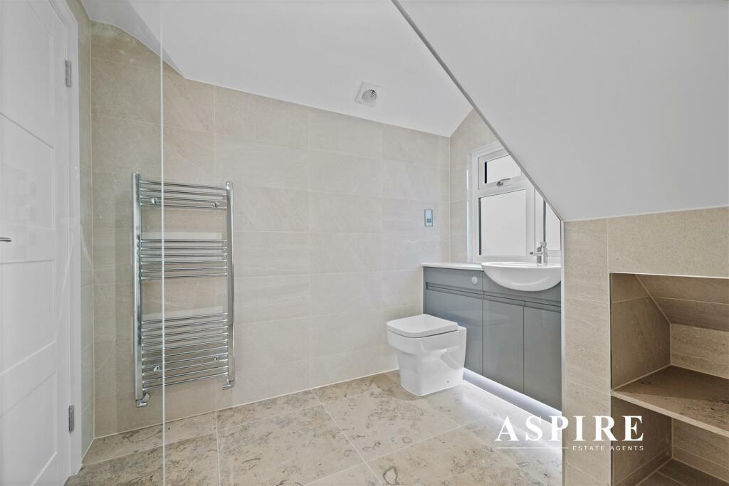 Aspire Estate Agents22.jpg