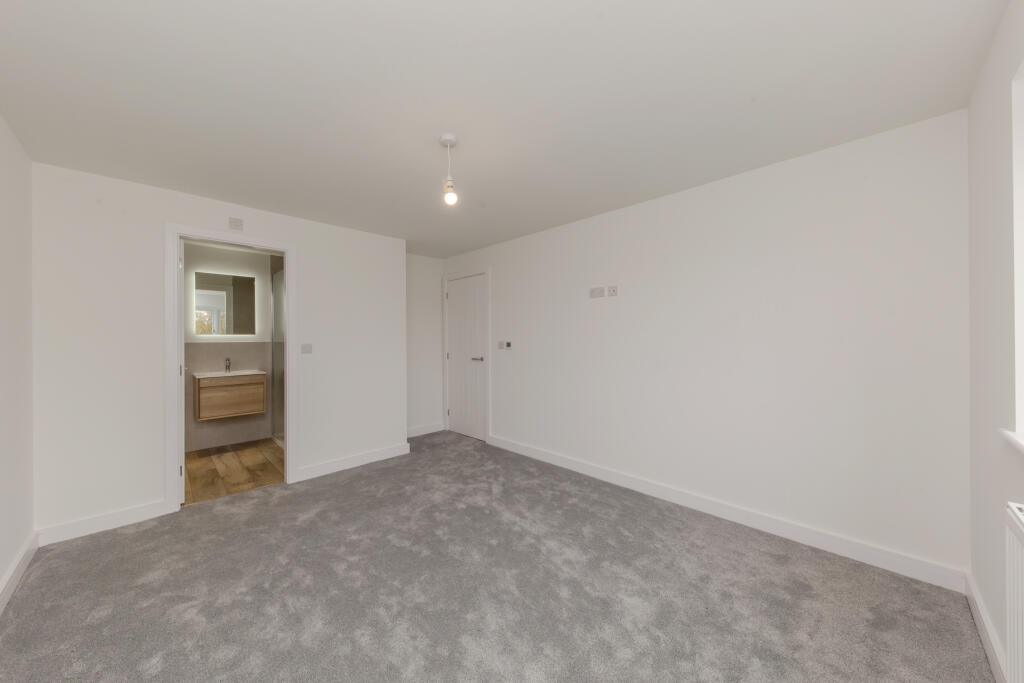 3LinnardsLane (1).jpg