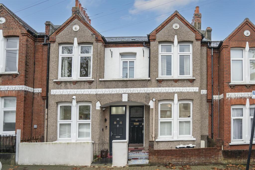 86 Idlecombe Road SW17 external.jpg