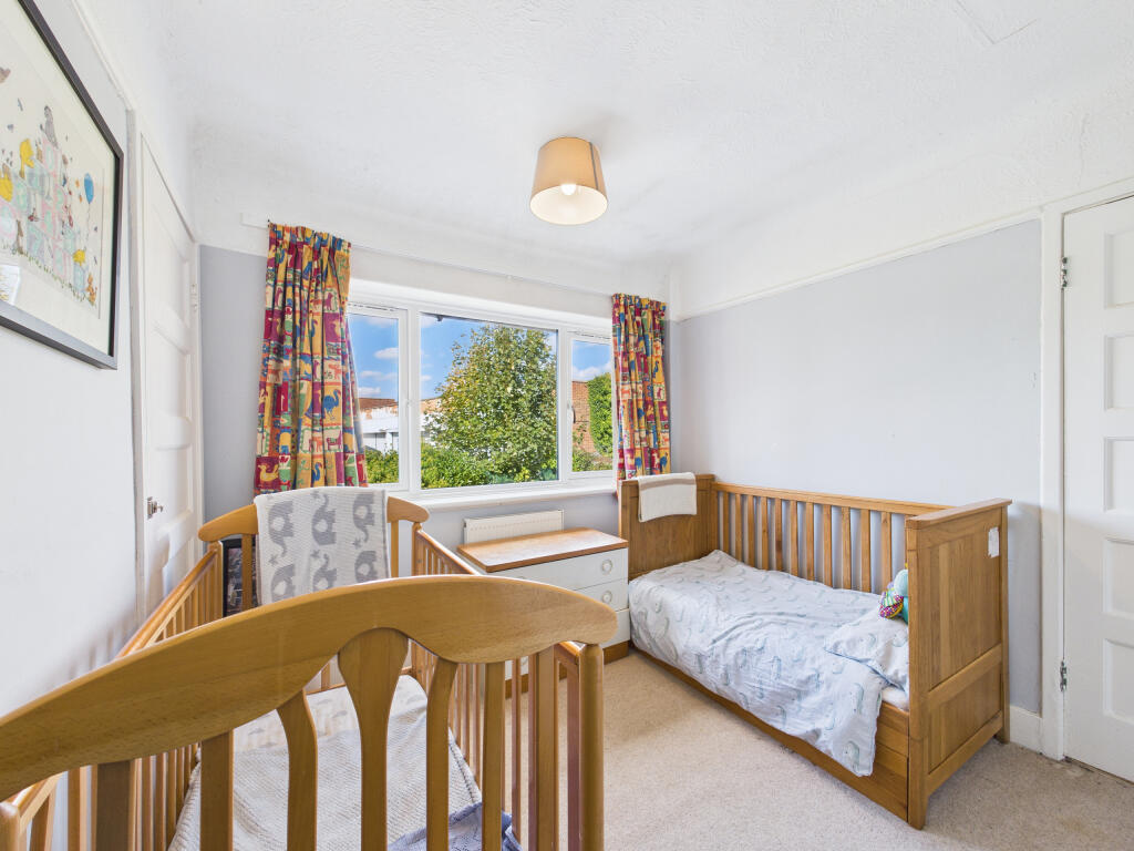 CAM01354G0-PR0597-STILL002