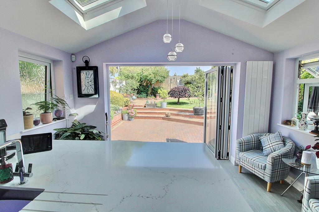 8. Breakfast Kitchen