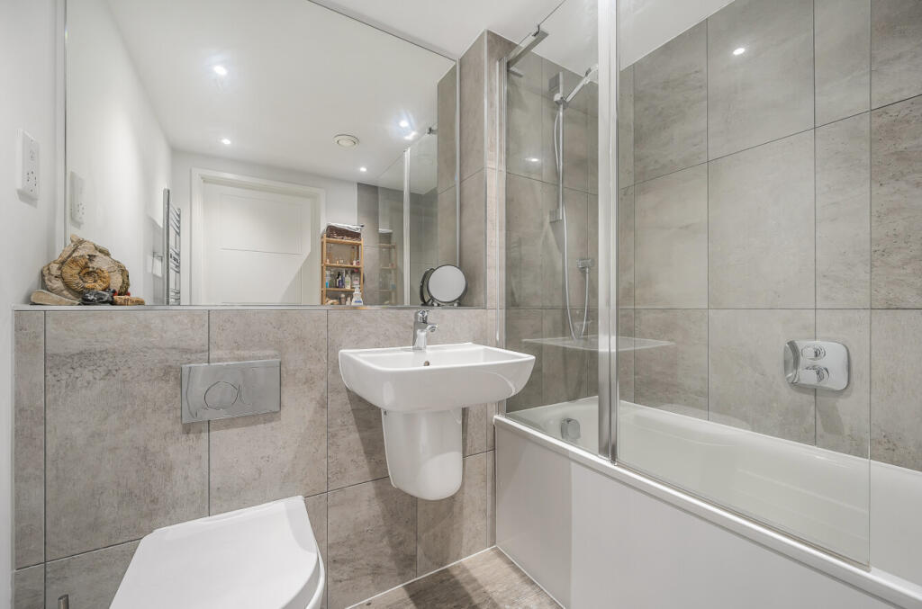 Newark Street, Reading, Berkshire