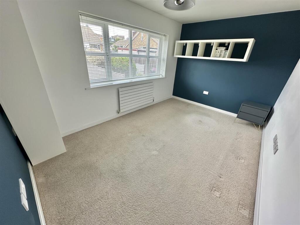 Bramleys Estate Agents - Abbey Close - Mirfield  (