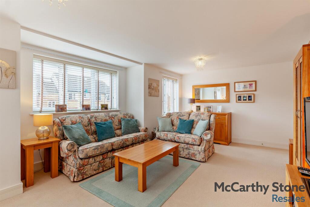8659077-interior01-800.jpg