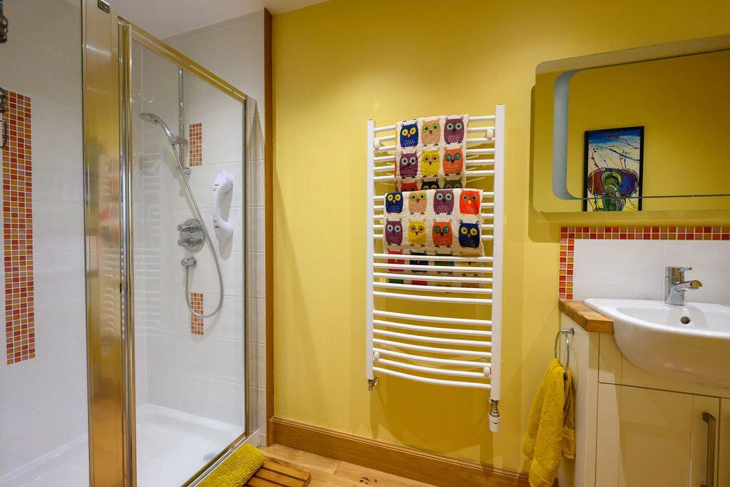 Showe Room