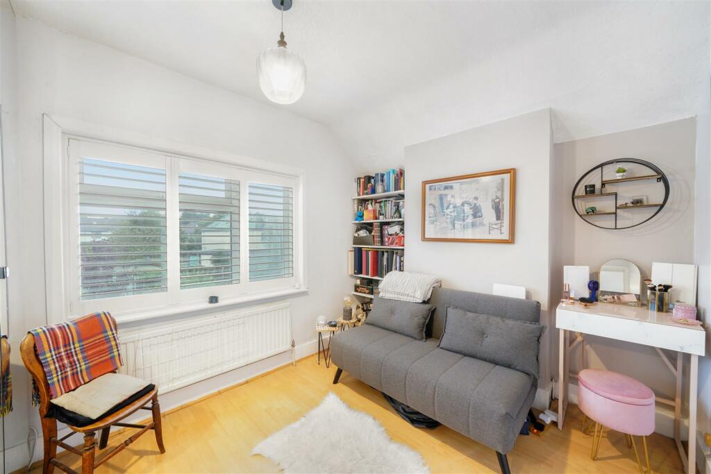 86 Charterhouse Avenue - Pvw7zjNt7wsxE6e6qNBv.jpg