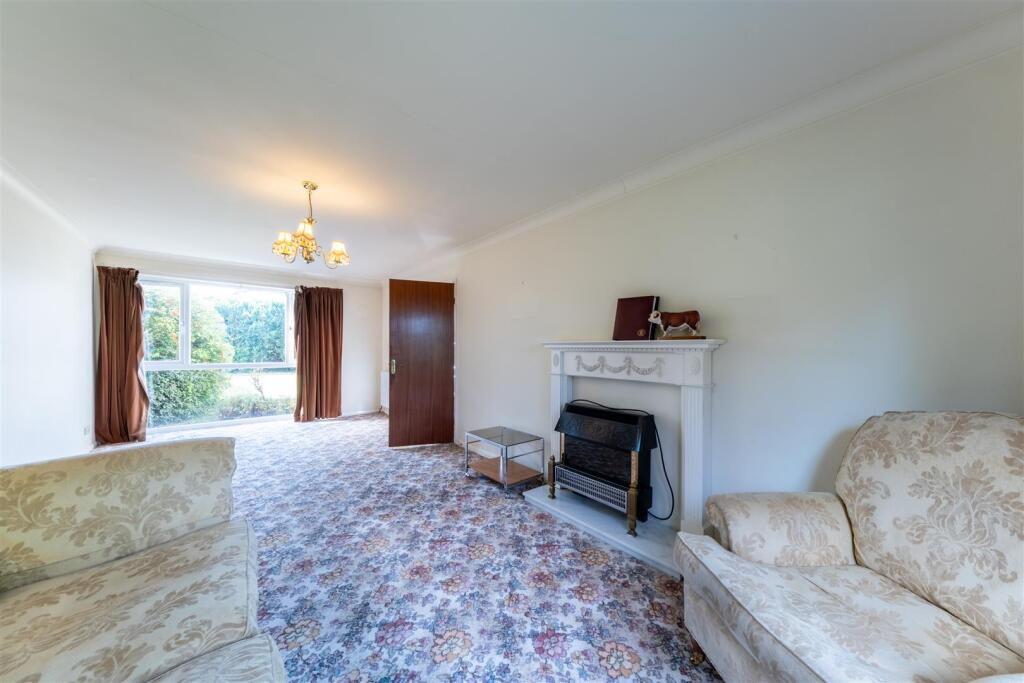 10 Orchard Drive-007.jpg