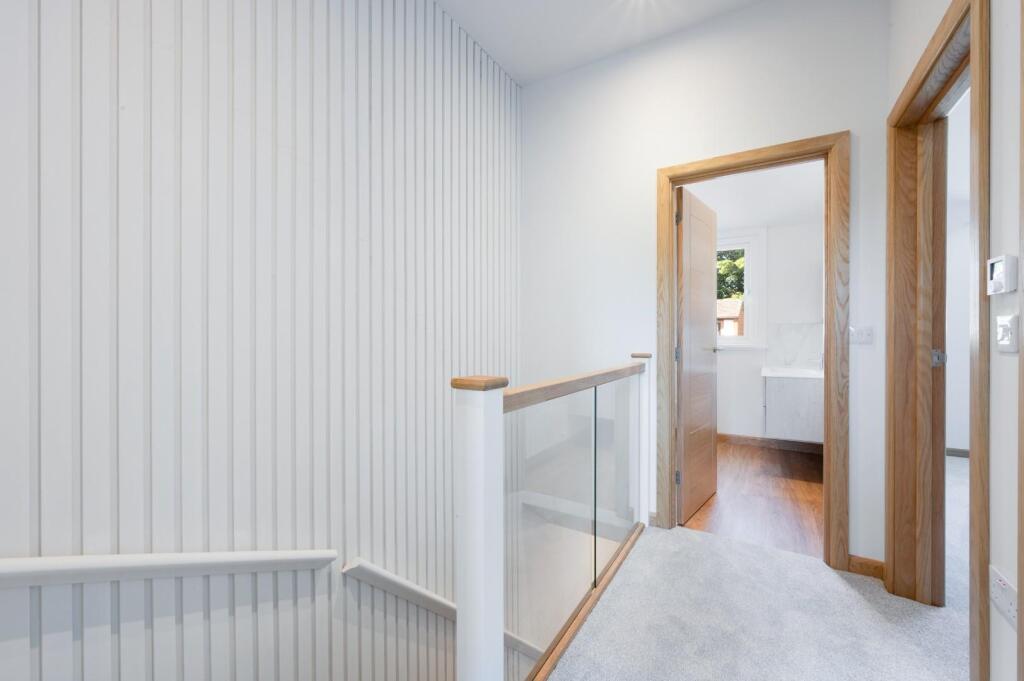 EWELL PARK WAY  (9).jpg