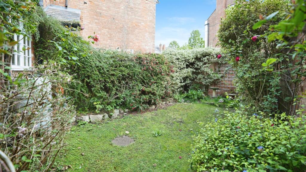 1f128280--45DC-B524-B01E7182B955-22198-000008A31B6