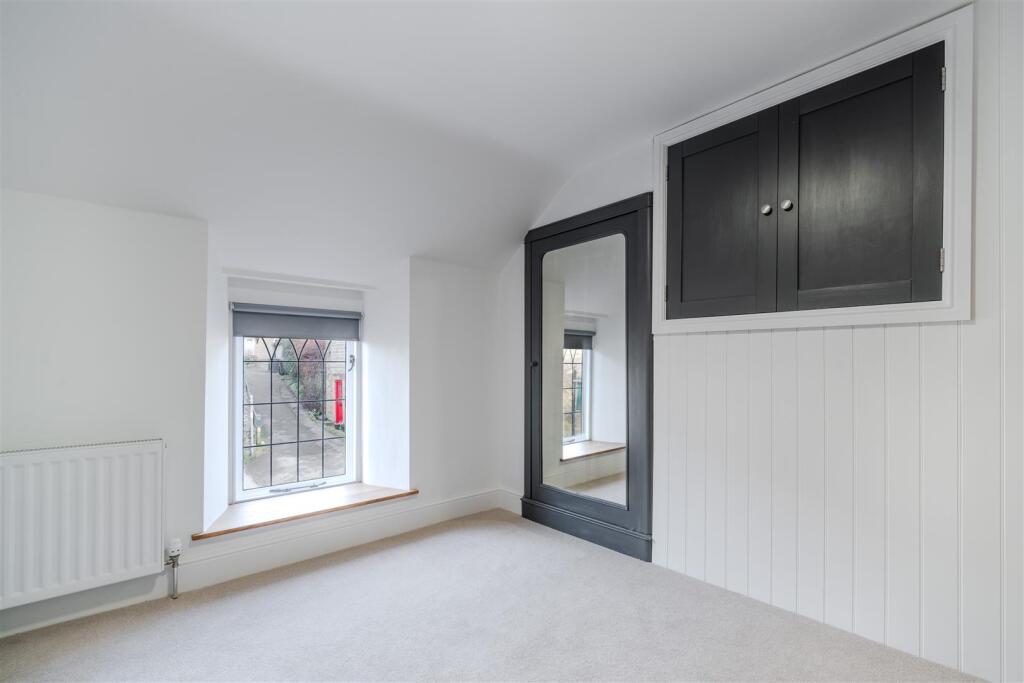 Bedroom 2.jpg
