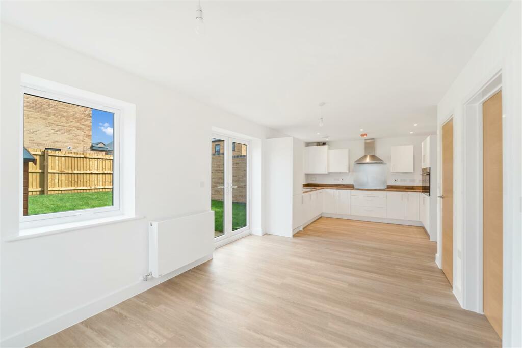 Kitchen/Dining/Family