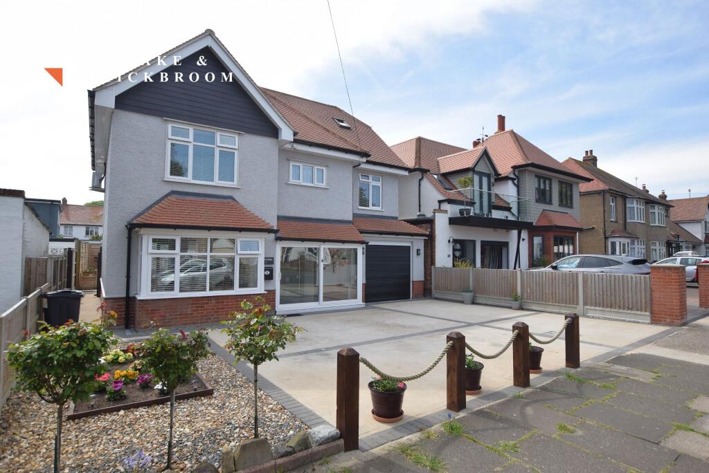 Victoria Road, Clacton-on-Sea
