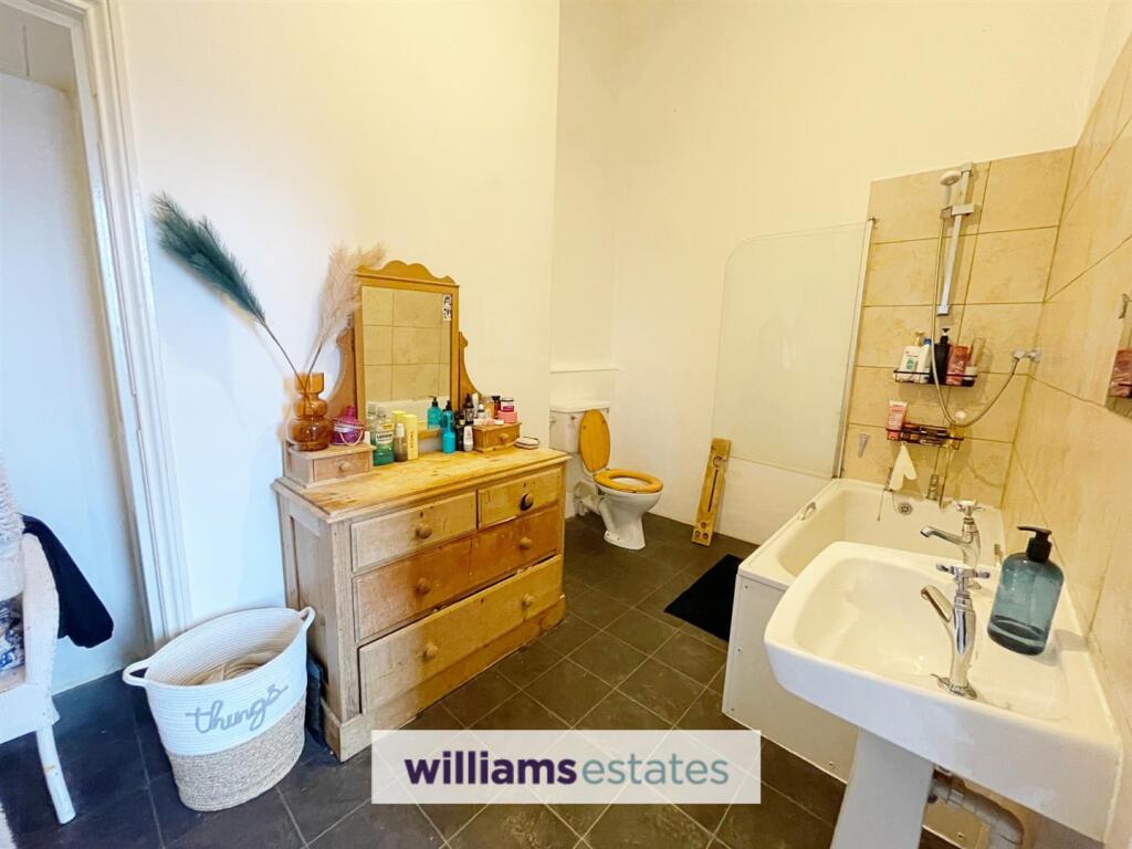 Annex Bathroom