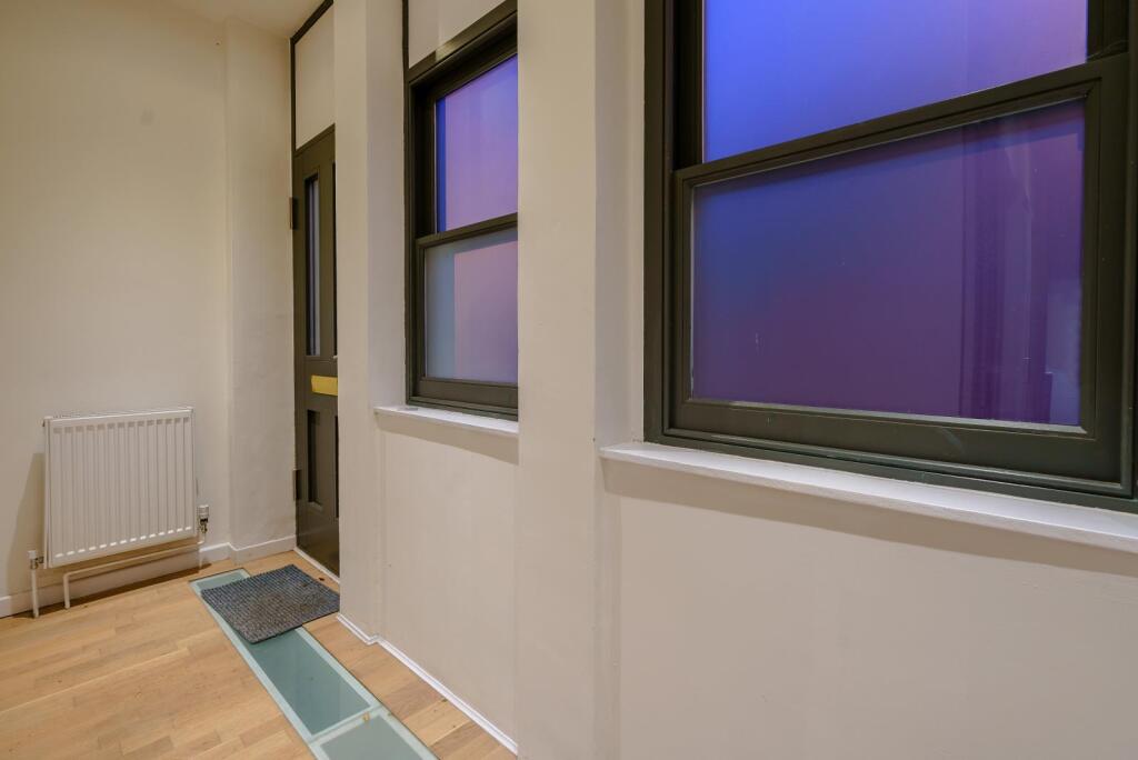 8407023-interior22-800.jpg