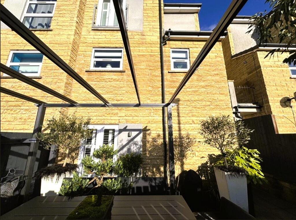 garden1.jpg