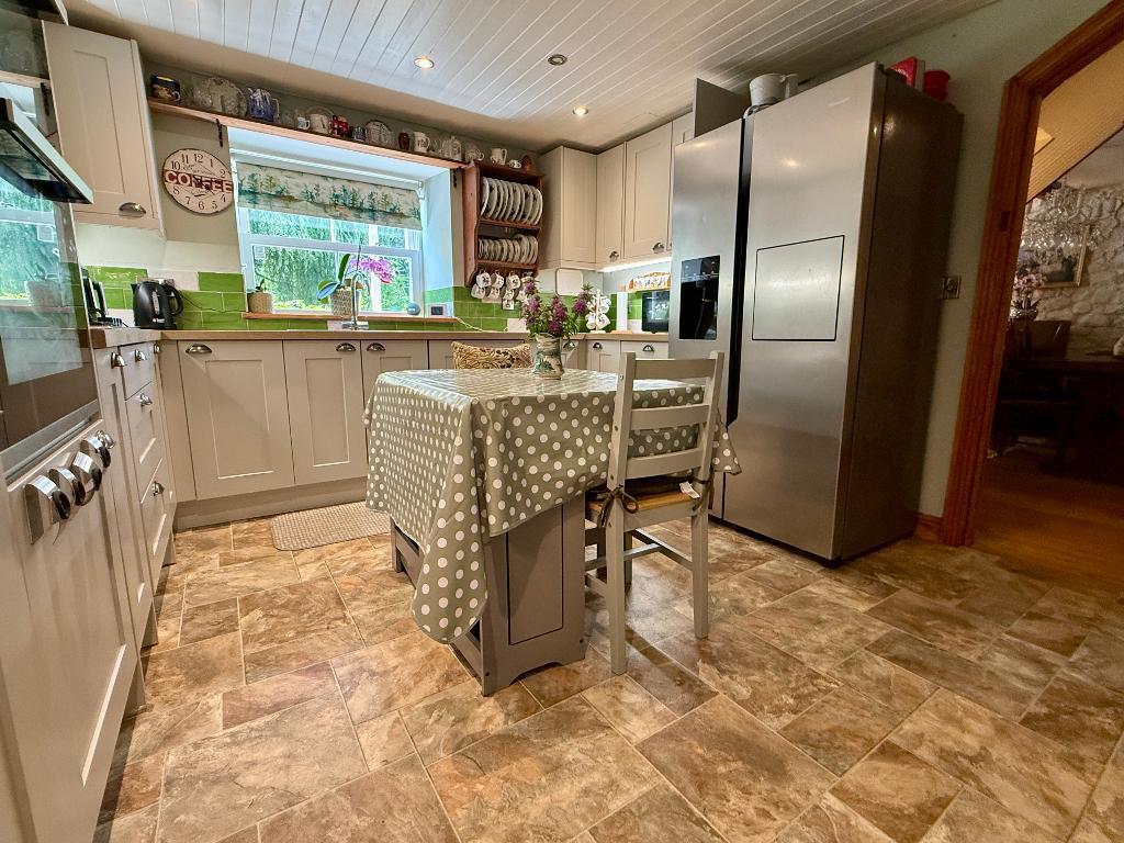 Fully fitted cottage kitchen