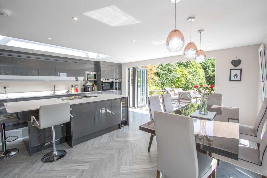 Kitchen/Diner/Family