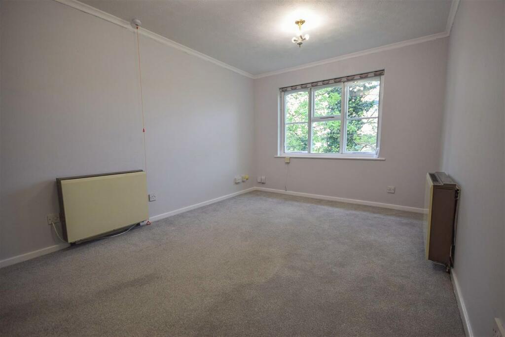 Living/ Dining Room