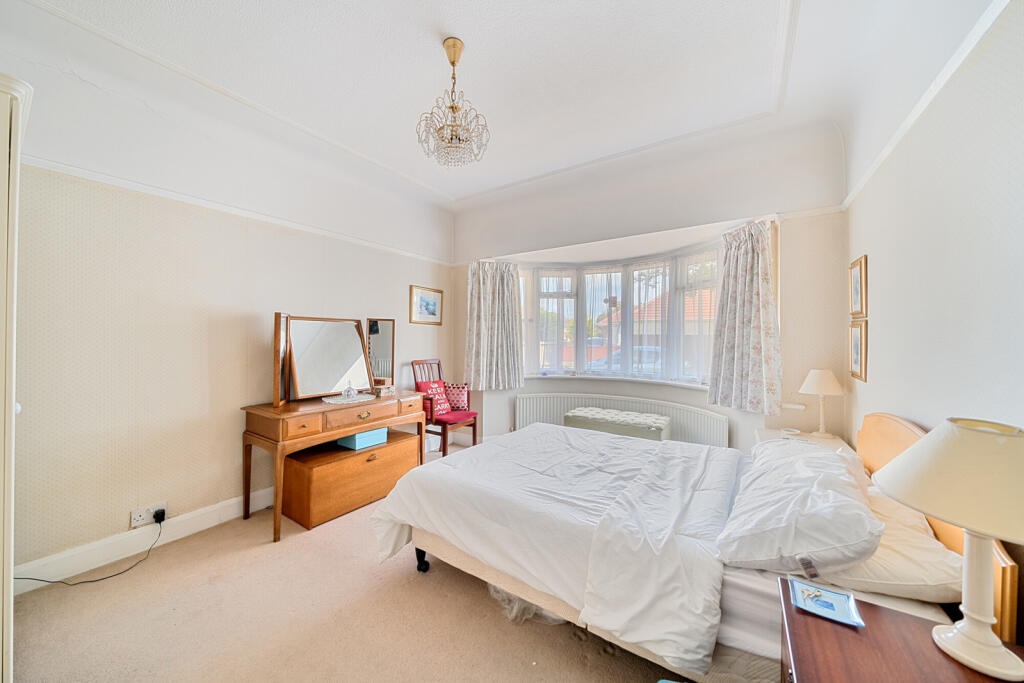 1299683-13-68308a...