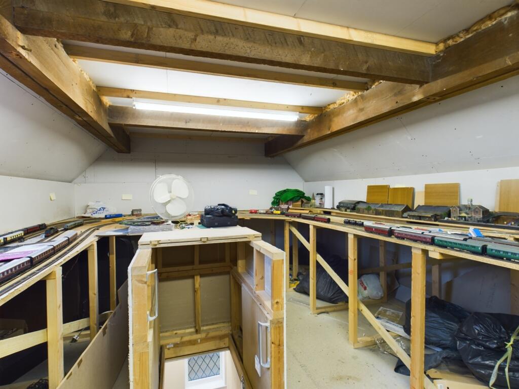 Loft conversion - EweMove Sales and Lettings