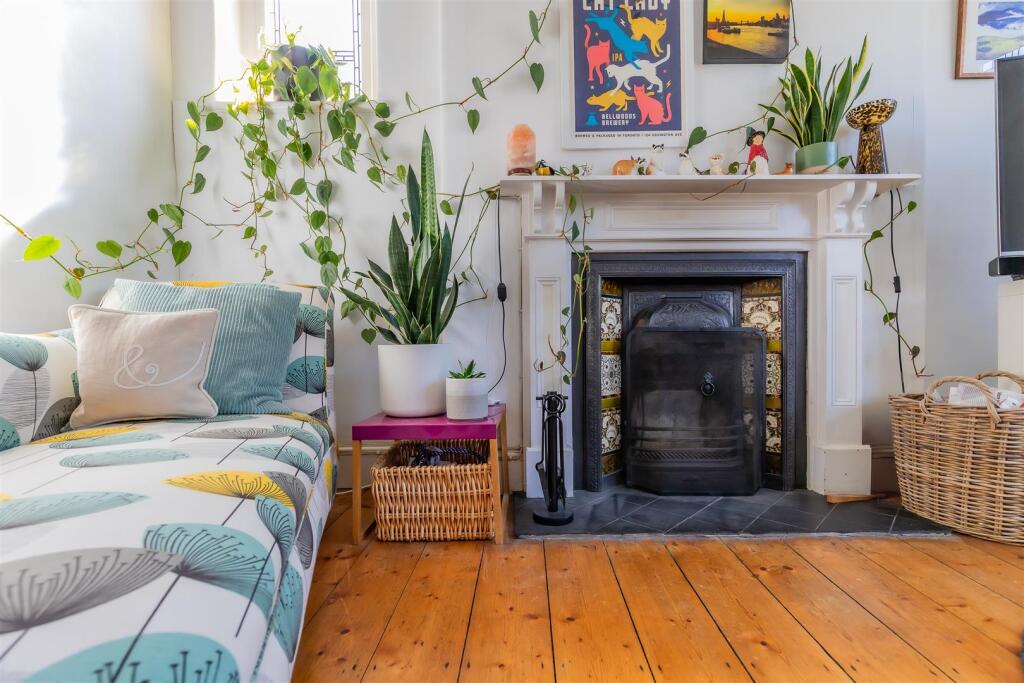 Ovington Terrace 2-39.jpg