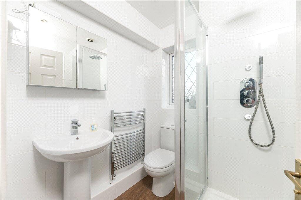 Master En-Suite