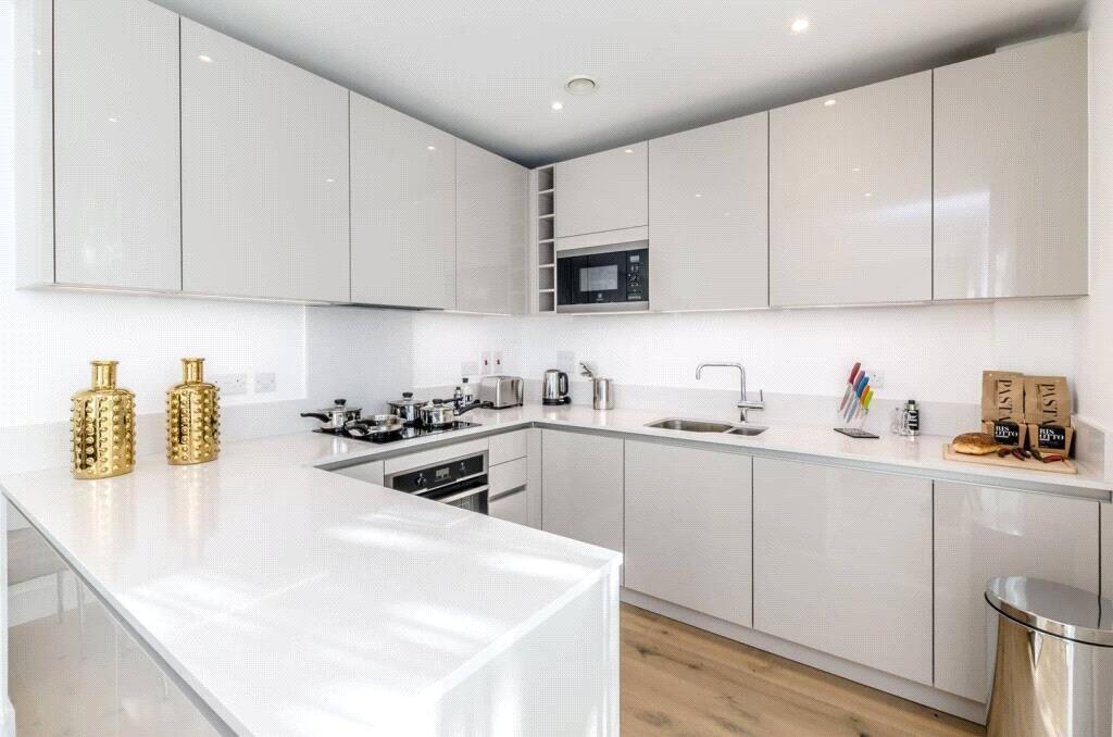 Kitchen/Reception