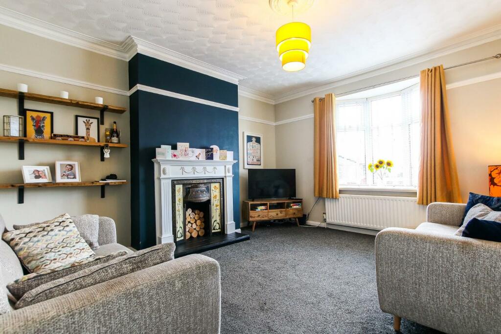Sitting room1.jpg