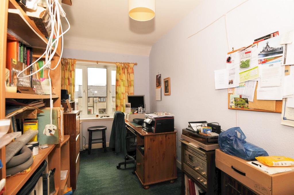 Bedroom Three/Study