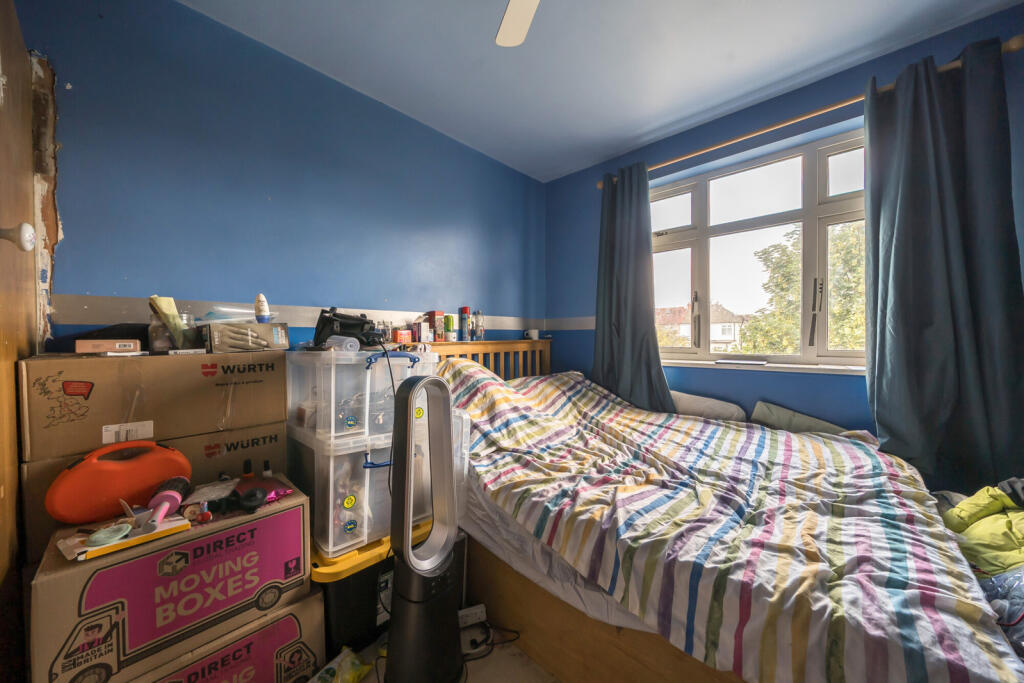 1333713-19-6891f4...