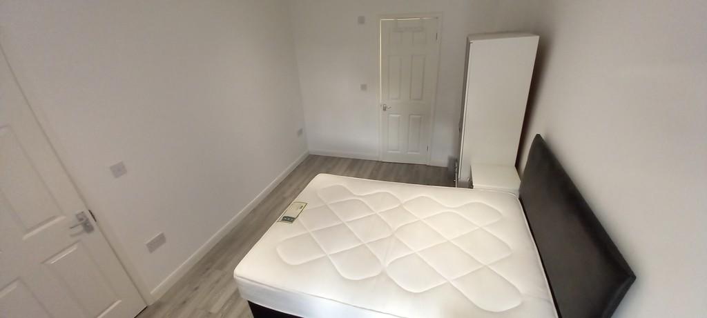 room 4