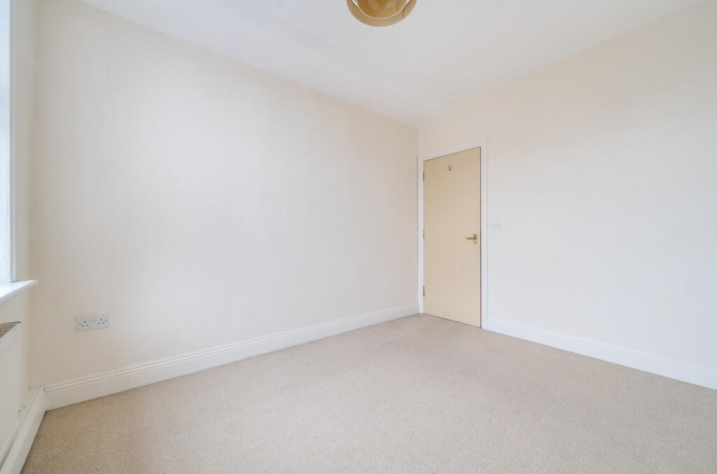 1385948-5-692d74e...