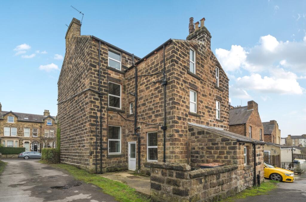 EweMove Harrogate Rear of House