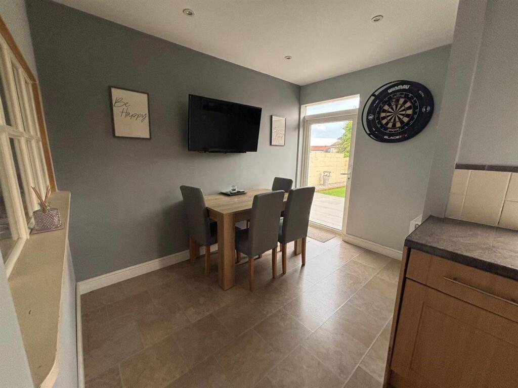 Dining Room.jpg