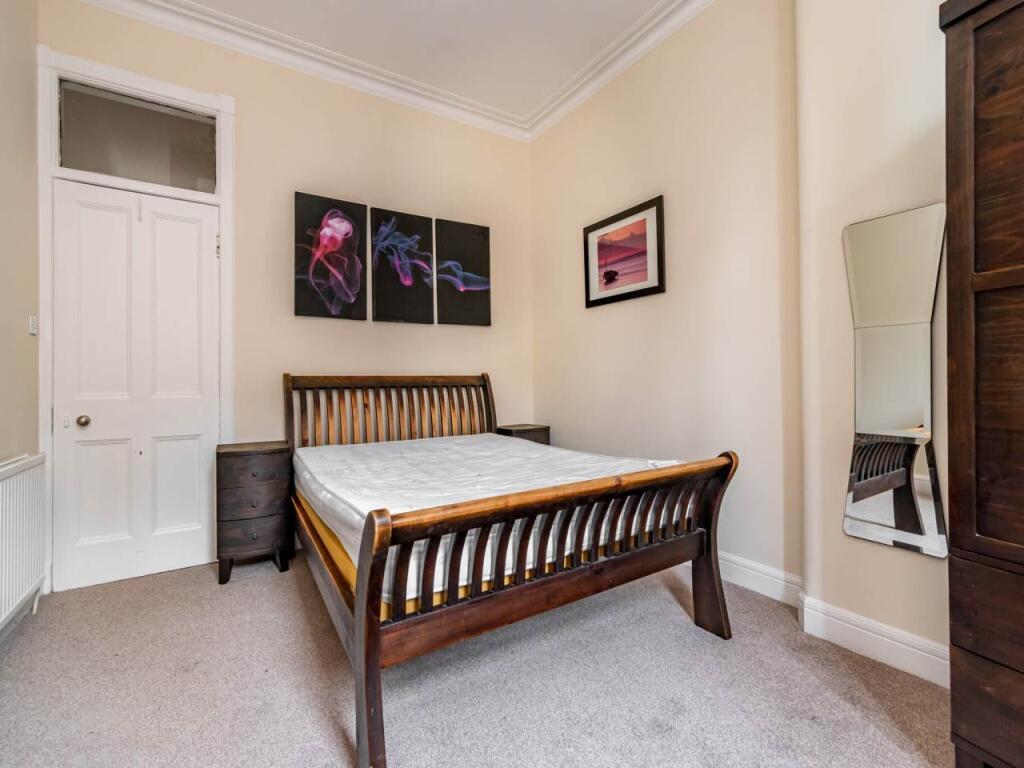Bedroom1_