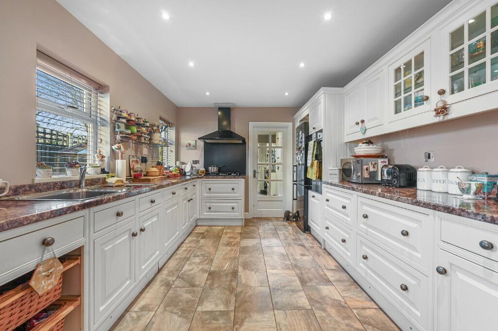 Fitted Kitchen/Diner