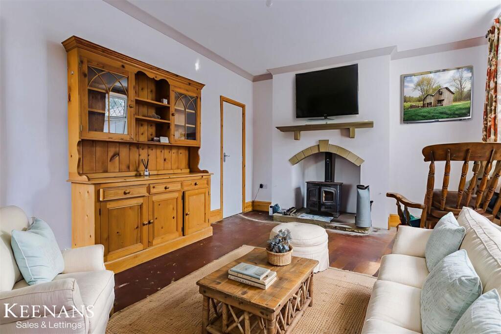 IMG_6263 - Living Room - Farmhouse - 2.jpg