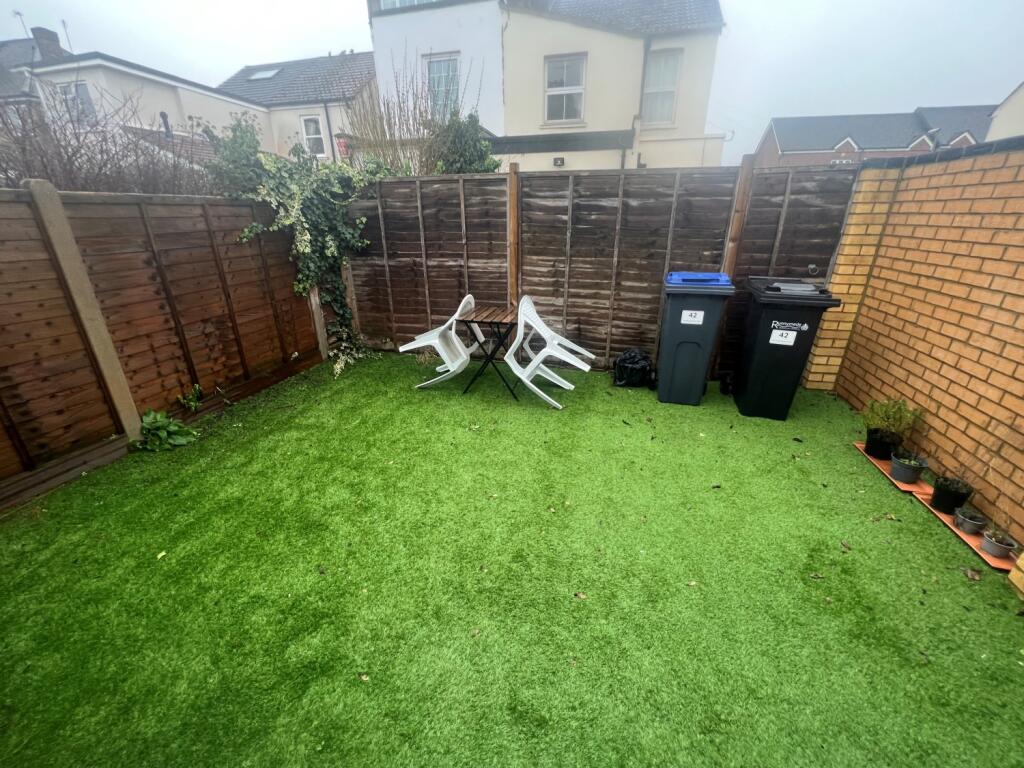  GARDEN