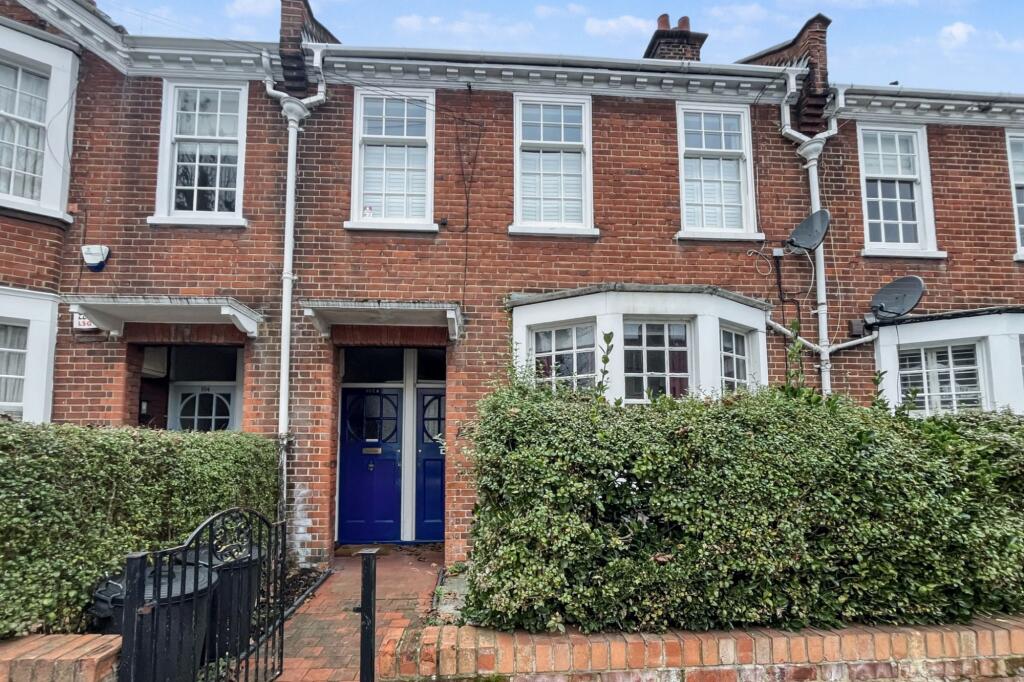 102 Swaby Road, Earlsfield, London SW18 3QZ