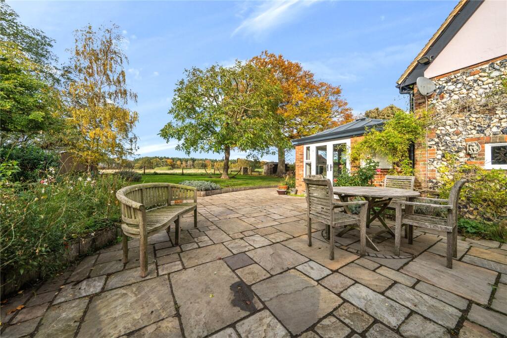 Patio - Garden