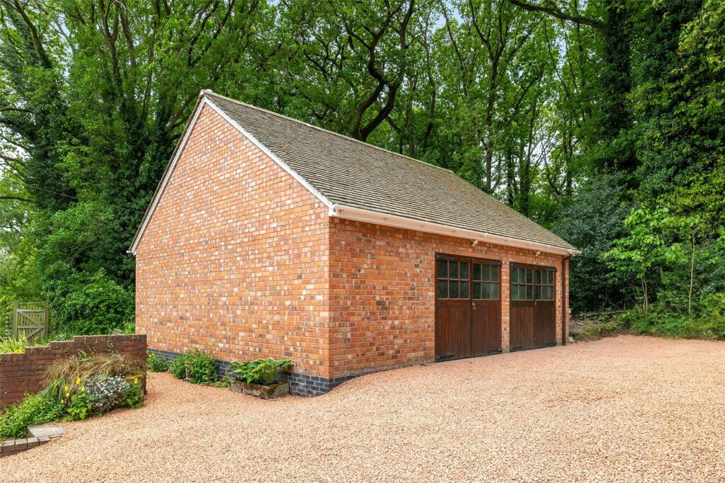 Double Garage