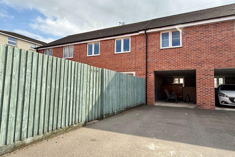 Carport &amp; Parking