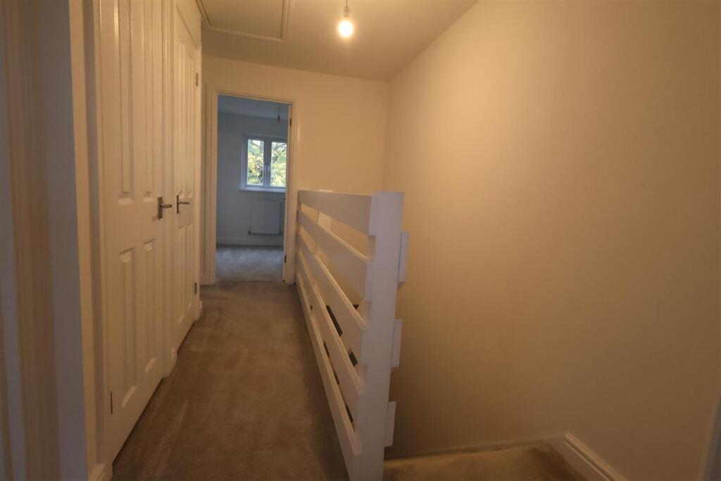 24 edgeworth landling.JPG