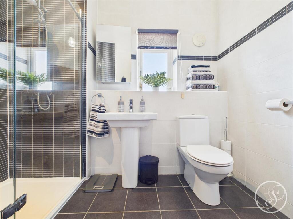 Ensuite One