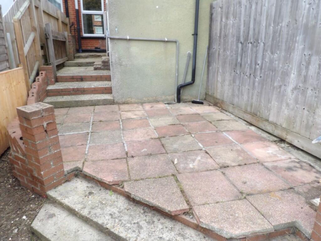 REAR GARDEN PATIO