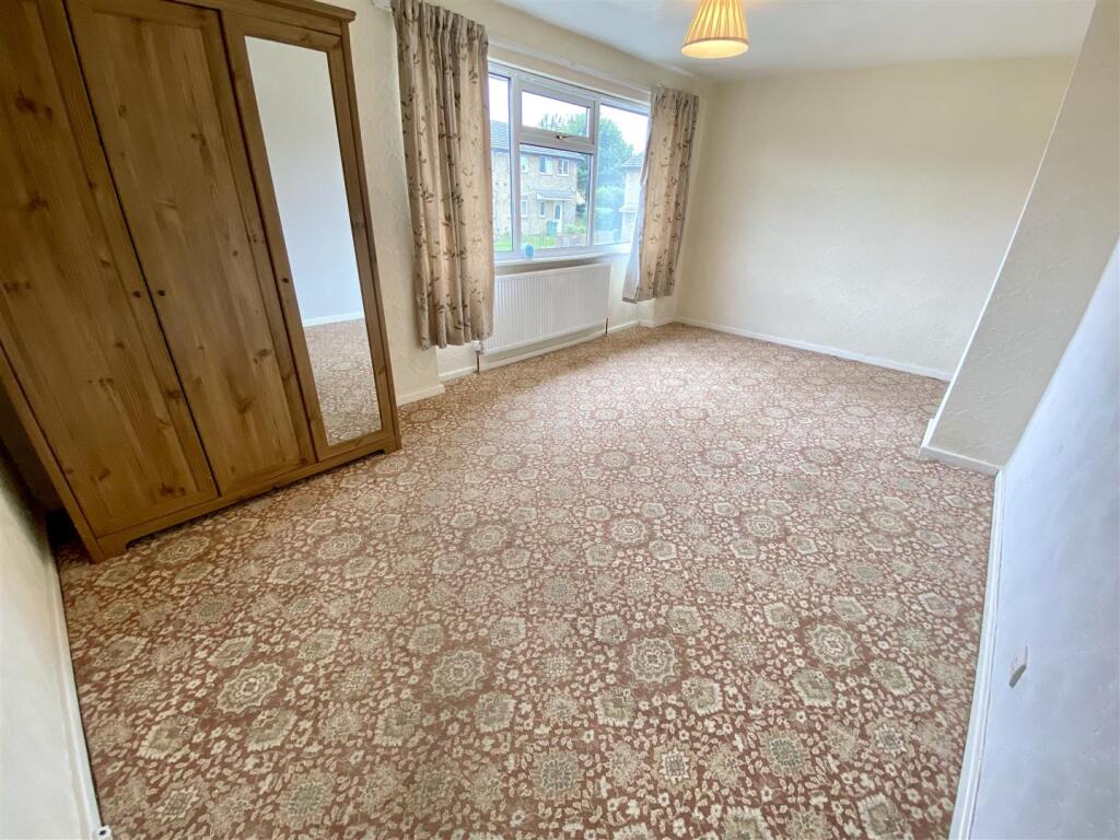 Bramleys Estate Agents - Foxroyd Lane - Dewsbury (