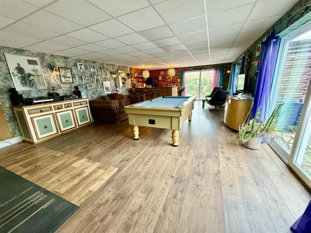 games / family room