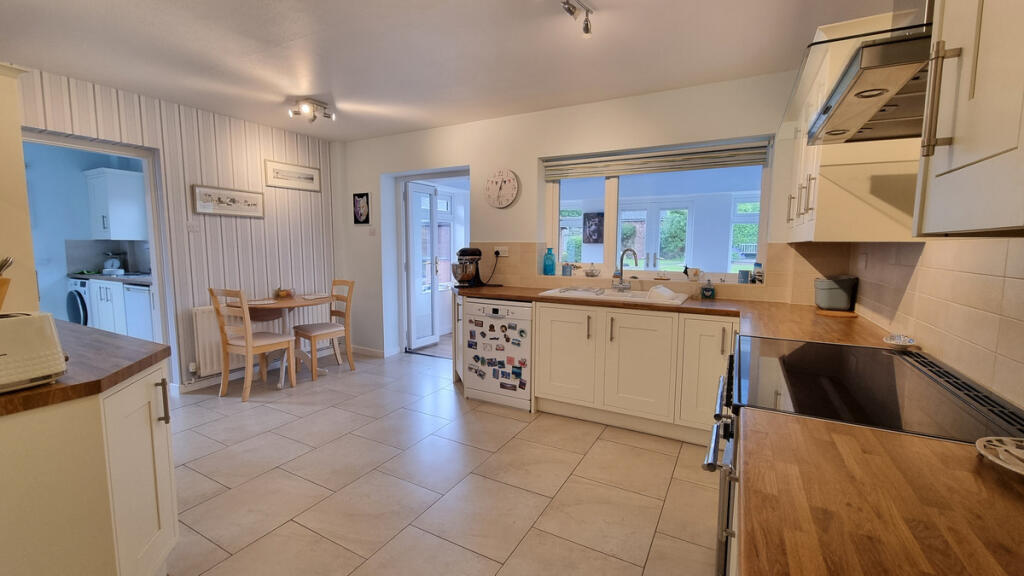 Breakfast Kitchen