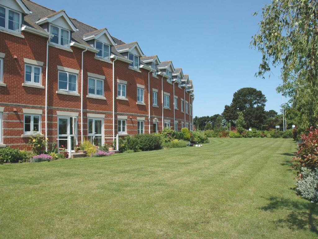 GENERAL VIEW OF RETI
