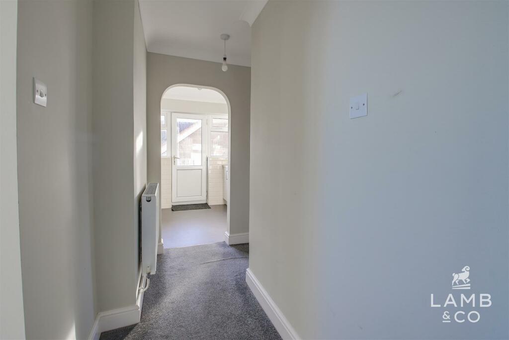 ENTRANCE HALLWAY